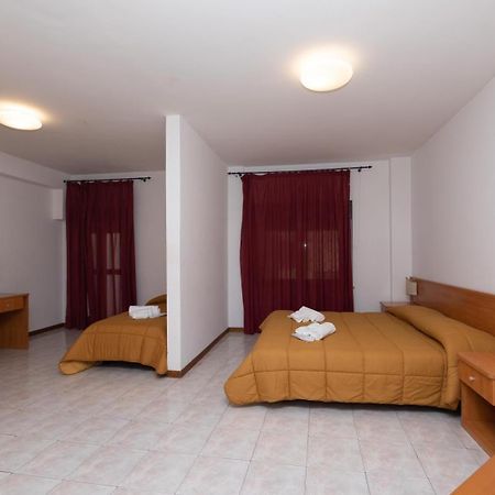 Hotel Brunforte Sarnano Exterior photo