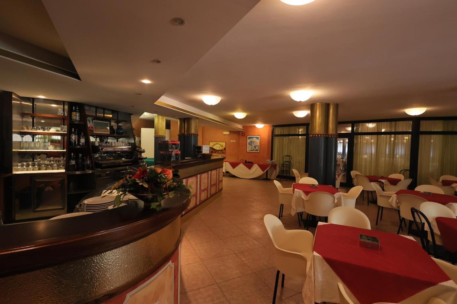 Hotel Brunforte Sarnano Exterior photo